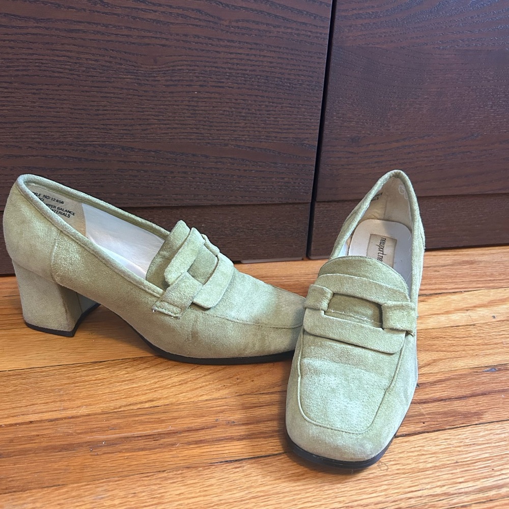 Newport News Green Suede Women's Loafers